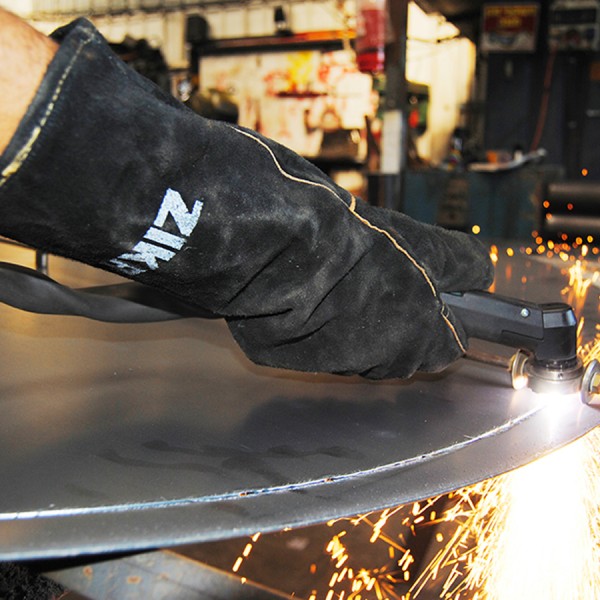 900X900 חיתוך וריתוך מתכות